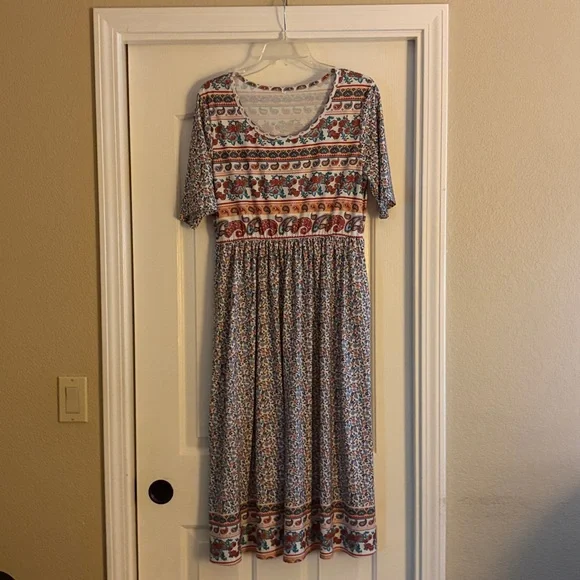 Floral Paisley Midi Dress in Multicolor Size L new - Picture 2 of 6